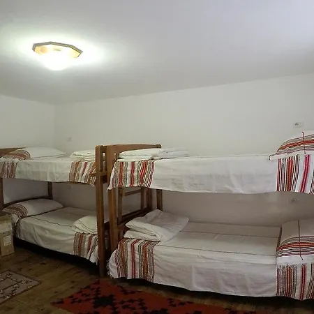 Hostel Hospitality Κρούγια